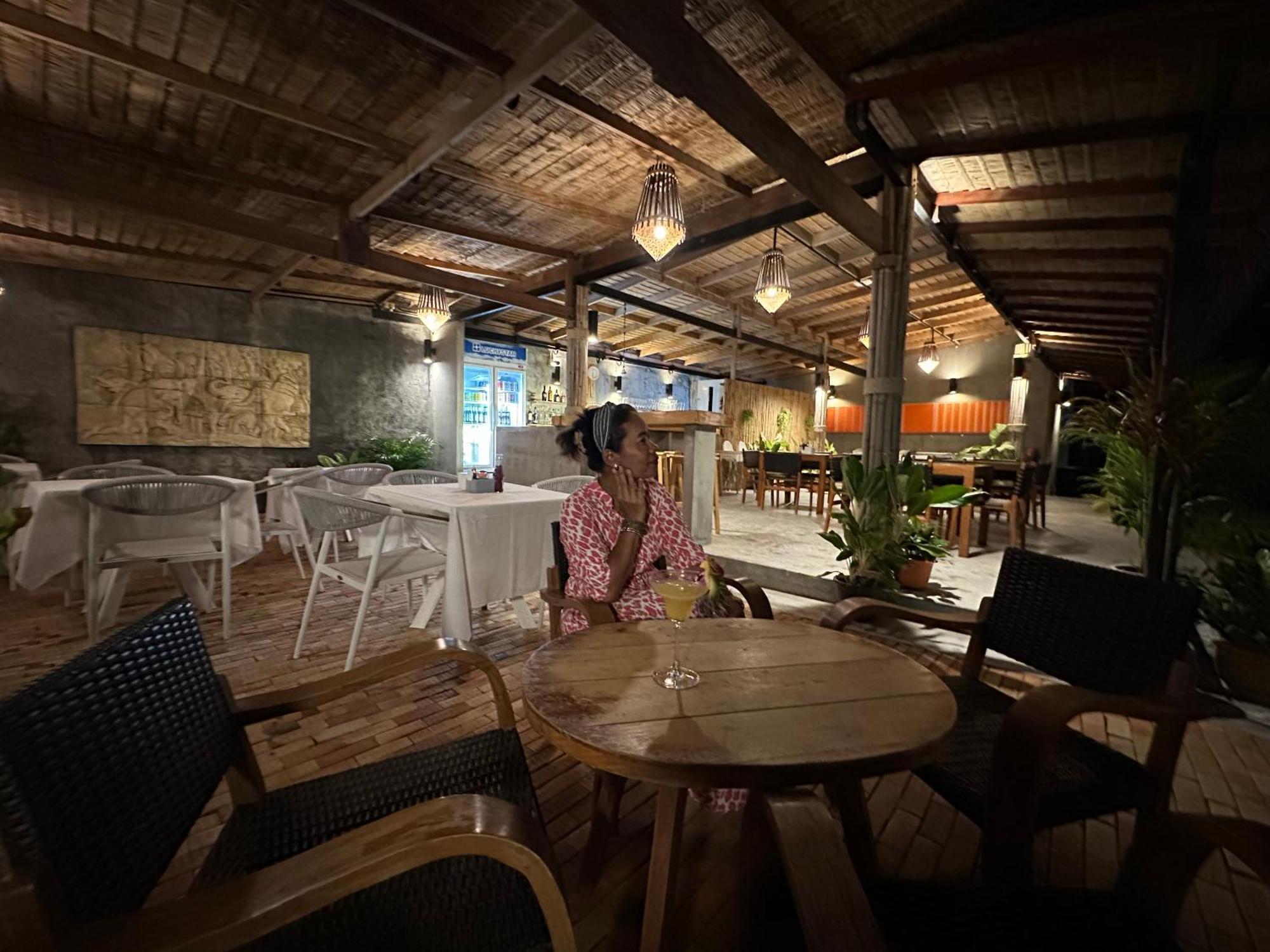 Noble House Beach Resort Koh Lanta Exterior photo