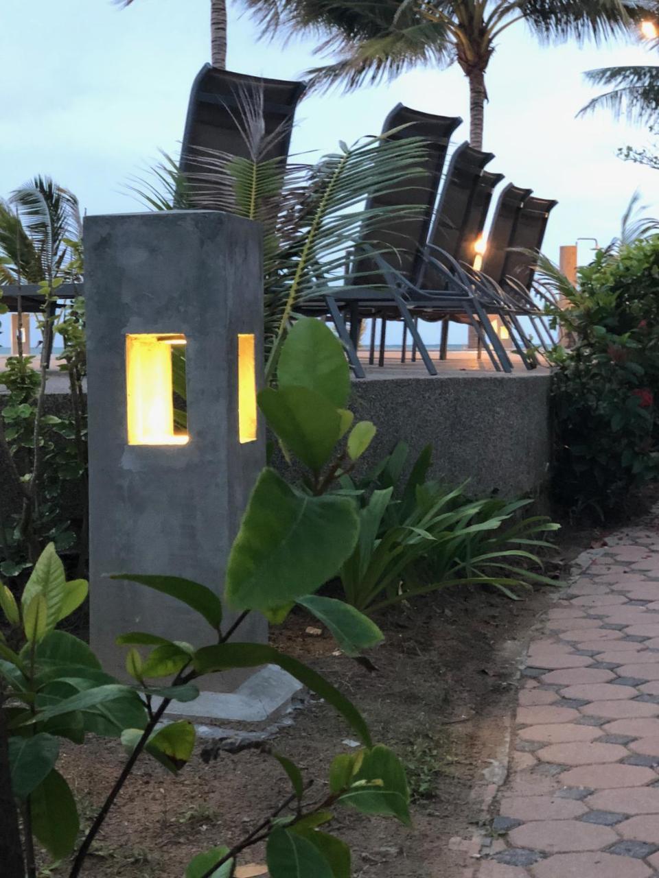 Noble House Beach Resort Koh Lanta Exterior photo